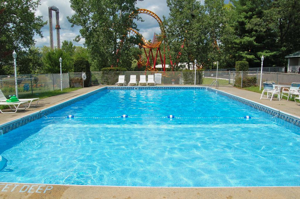Wakita Court Motel Queensbury Esterno foto